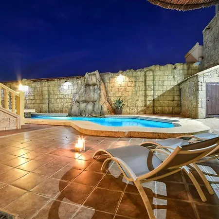 Alhambra - Plusholidays Villa *