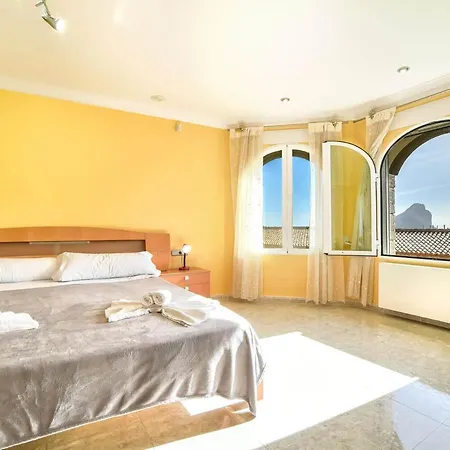 Alhambra - Plusholidays Villa