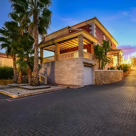 Alhambra - Plusholidays Villa Calpe